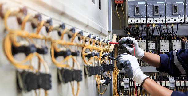 Professional Electrician technician working in Mason, TX